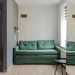 Ivana Fedorovycha 30, Street