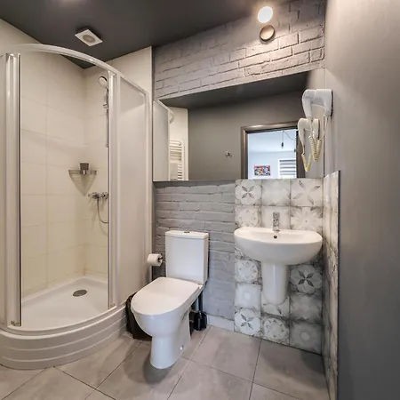 Ivana Fedorovycha 30, Street شقة إلفيف