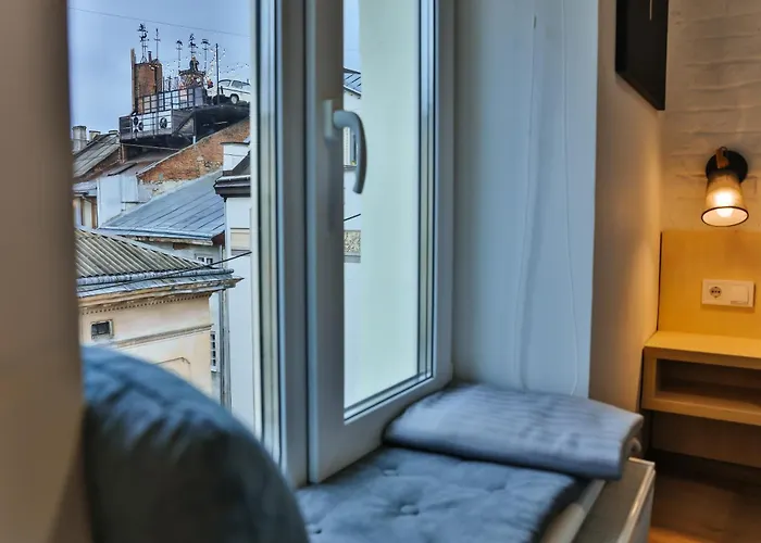 Ivana Fedorovycha 30, Street Apartment *