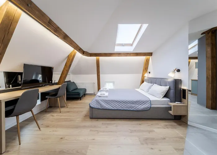 Ivana Fedorovycha 30, Street Appartamento *