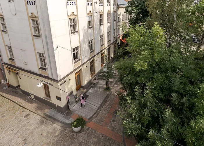 Ivana Fedorovycha 30, Street Apartament *