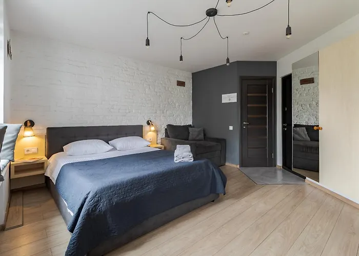 Apartment Ivana Fedorovycha 30, Street