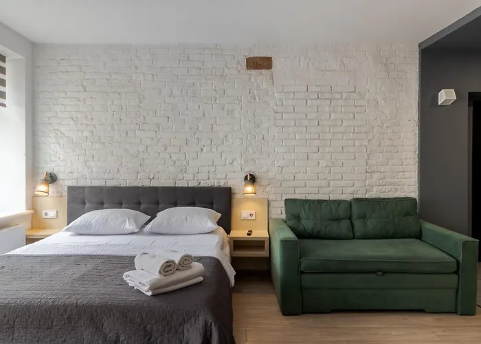 Ivana Fedorovycha 30, Street Apartment *