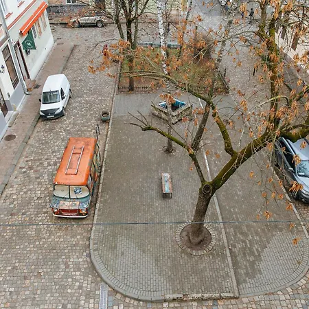 Apartmán Ivana Fedorovycha 30, Street