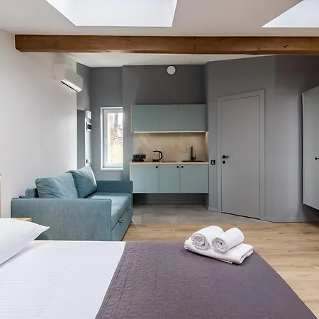 Ivana Fedorovycha 30, Street